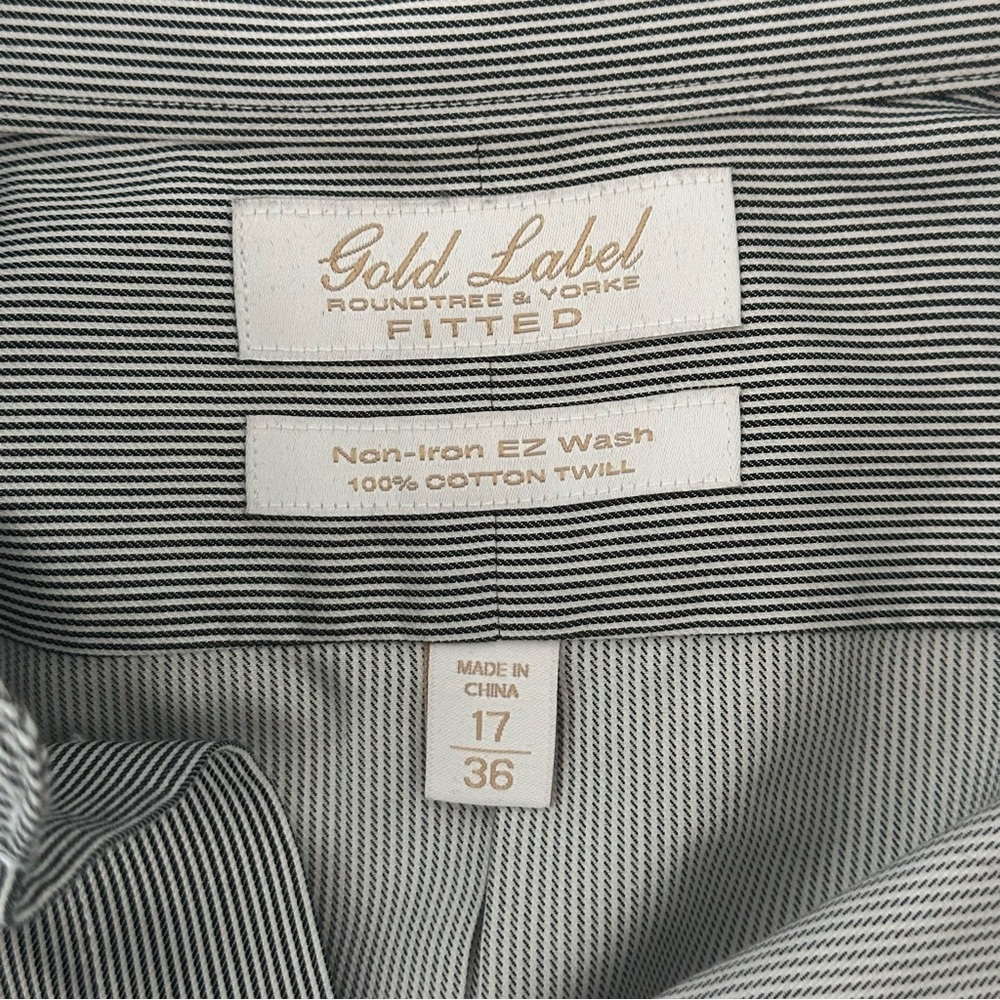 Gold Label Roundtree & Yorke | Men’s Fitted Dress Shirt - Picture 5 of 5
